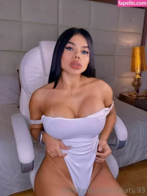 lizkaty-93 thumbnail #3704219