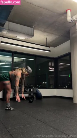 lizlovelive-1995 thumbnail #6363264