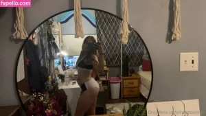 lizzieconrad thumbnail #5165732