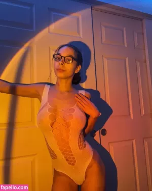 locobellaaa thumbnail #2018508