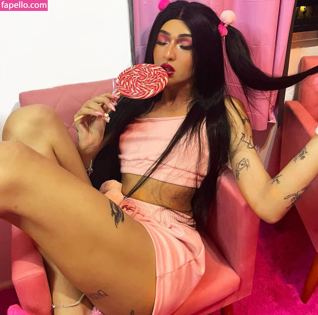 Lola Candy-1