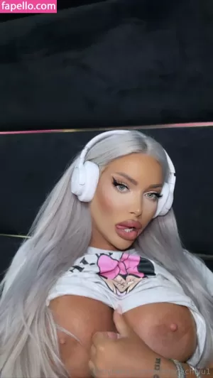 loredana-chivu thumbnail #5153620
