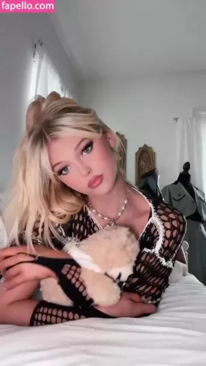loren-gray thumbnail #144953
