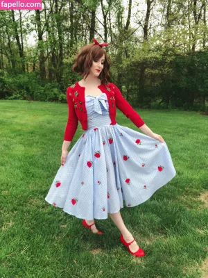 lorenia thumbnail #3140097