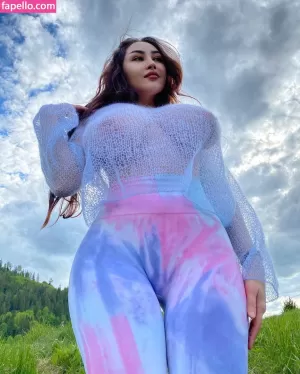 louisakhovanski thumbnail #942087