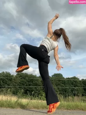lucyschiller thumbnail #6100178