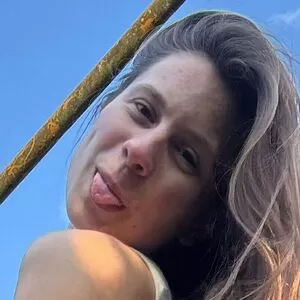 lucyschiller thumbnail #6100224