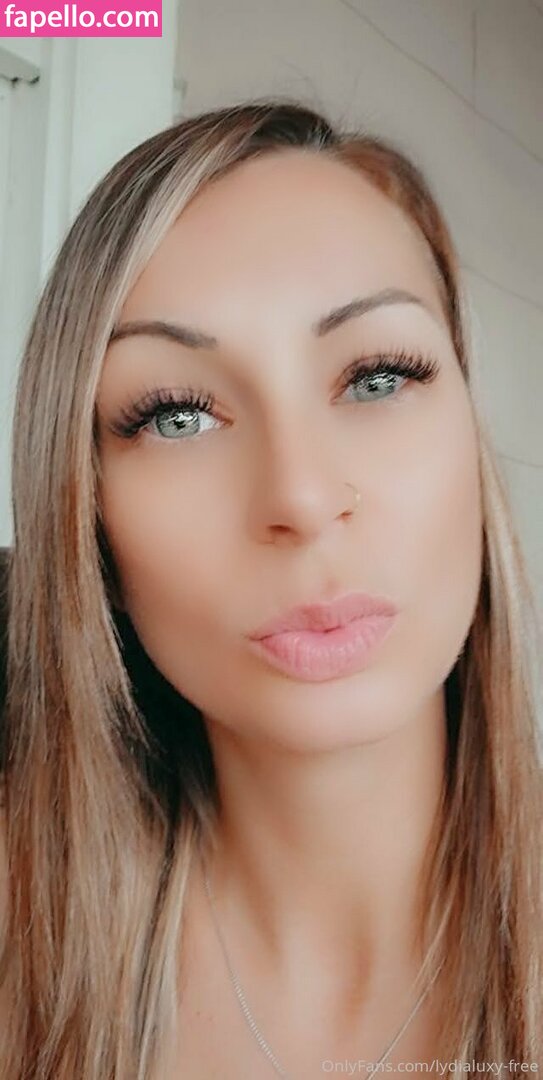 lydialuxyfree-2