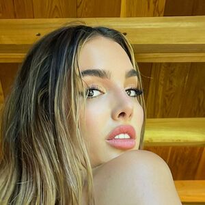 Lyna Perez-3