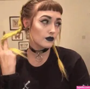 m0sh-mall0w thumbnail #6191781
