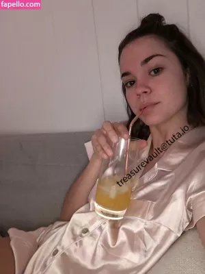 maia-mitchell thumbnail #491270
