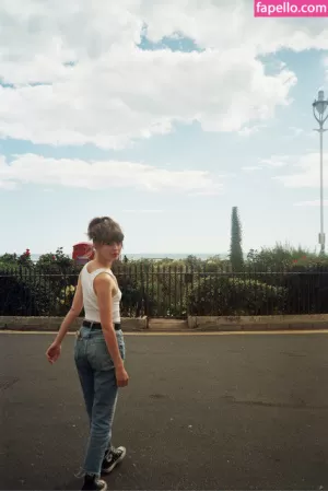 maisie-peters thumbnail #897292