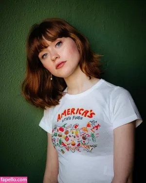 maisie-peters thumbnail #897287