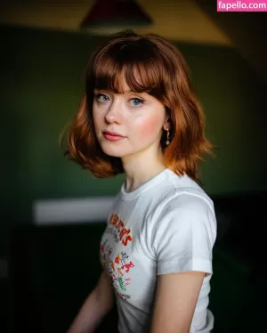 maisie-peters thumbnail #897284
