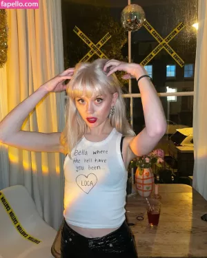 maisie-peters thumbnail #897242