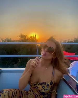 maisie-smith thumbnail #283216