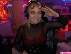 majijej thumbnail #430647