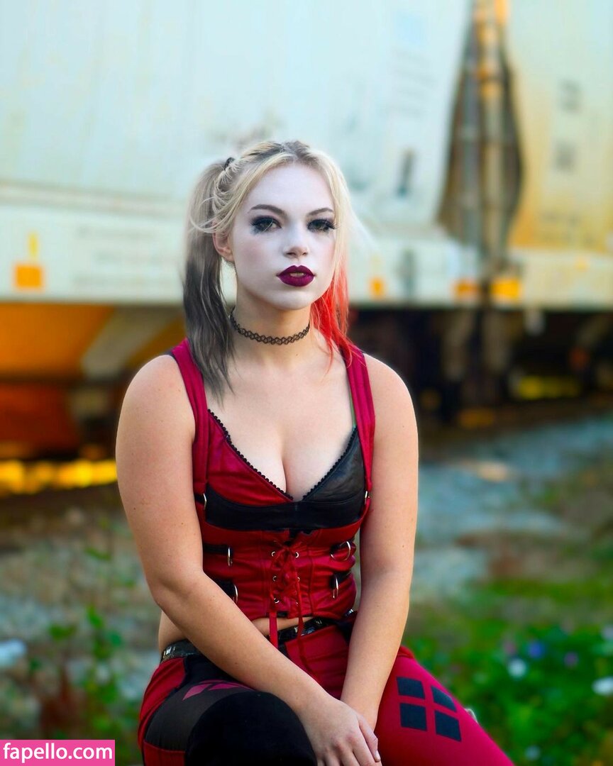 manicpixi_dreamgirl-3
