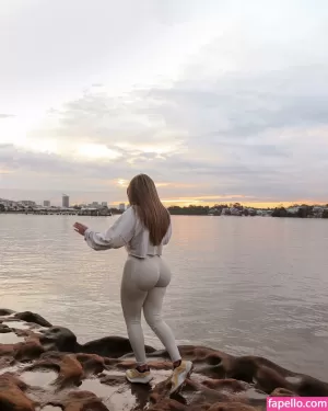 maria-perez thumbnail #1362548