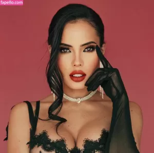 mariell-andreina-rodriguez thumbnail #688898