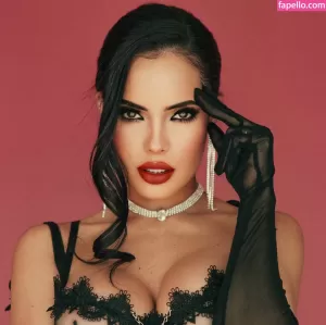 mariell-andreina-rodriguez thumbnail #688897