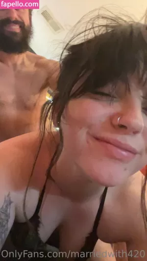 marriedwith420 thumbnail #3632677