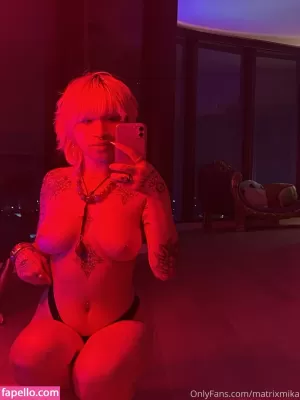 matrixmika thumbnail #2059294