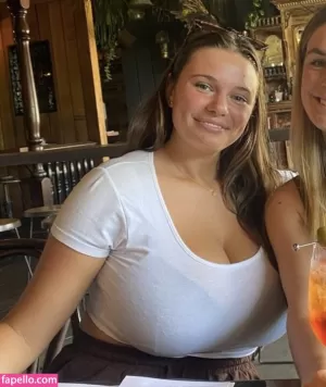 maxine thumbnail #3436547