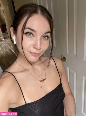megan-graves-2 thumbnail #3677531