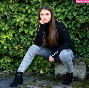 megan-nicholls thumbnail #6112600