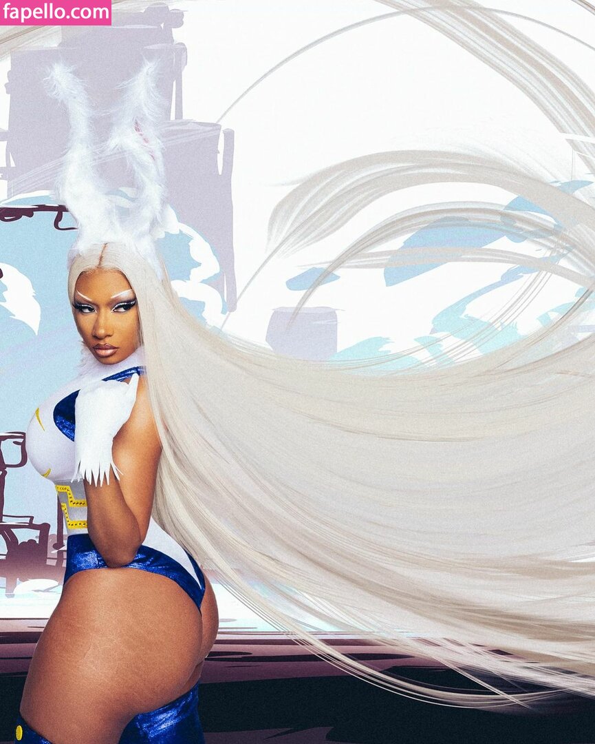 Megan Thee Stallion-1
