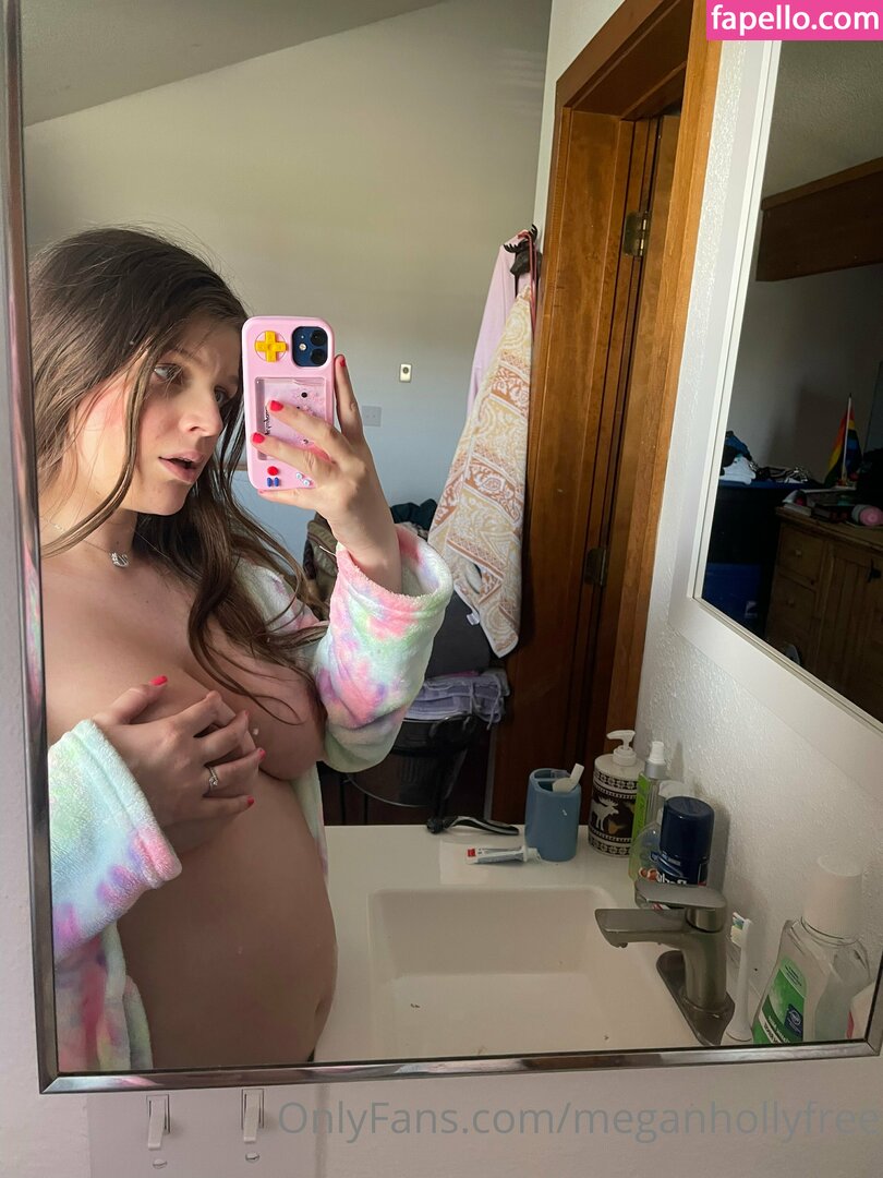 meganhollyfree-3