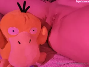 megaptera thumbnail #2493003