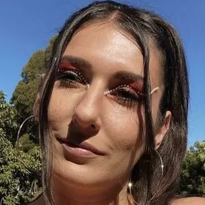melisa-oe thumbnail #2067743