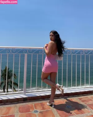 melissa-estrella thumbnail #1216001