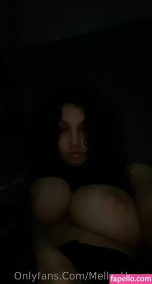 mellyshours thumbnail #3828683