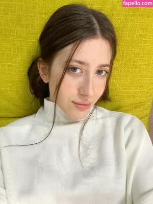 miareeed thumbnail #3786643