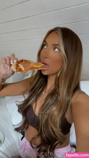 miaxblack0 thumbnail #3632702