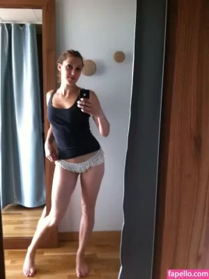 michelle-antrobus thumbnail #3280392
