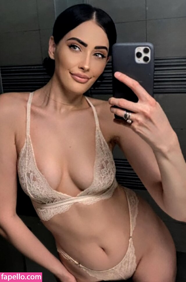 Michelle Bon-2