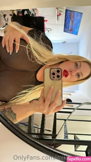 mikhelaxxx thumbnail #3829520