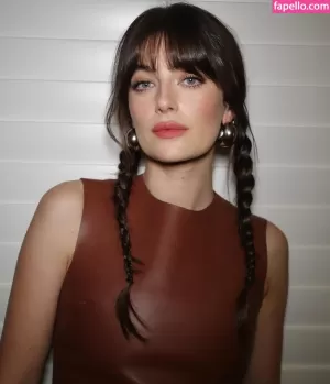 millie-brady thumbnail #6037112