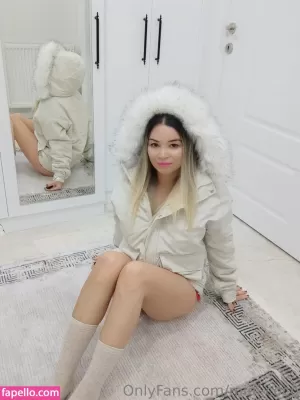 mini-coco thumbnail #4506903