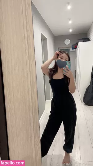 minxkier thumbnail #943326