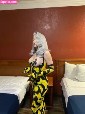 miss-mosh thumbnail #5583