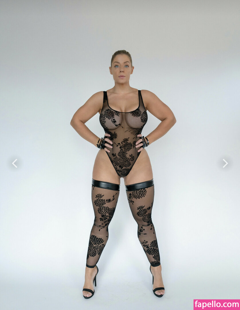 Missmiafit-3