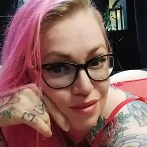 mistress-suski thumbnail #3127399