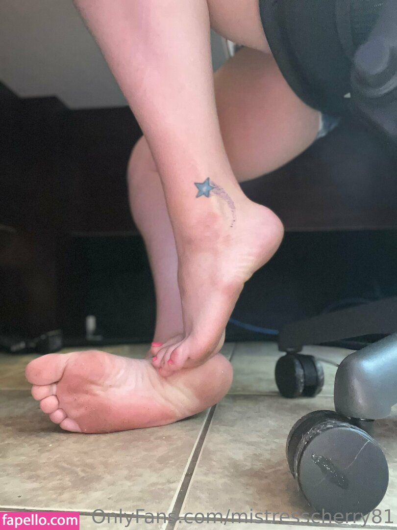 mistresscherry81-3