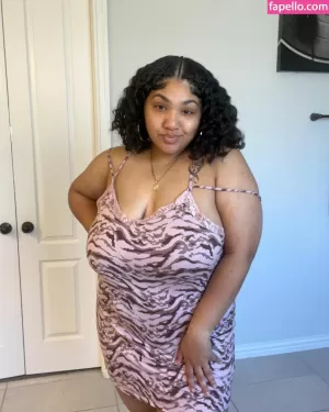 mizzmelons thumbnail #3799949