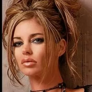 model-brooke-robinson thumbnail #2096126